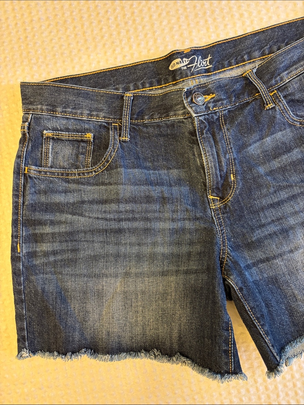 Old Navy The Flirt Size 12 Distressed Frayed Blue Denim Cut Off Jean Shorts